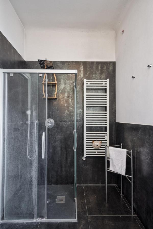San Donato Balcony Flat Apartment *