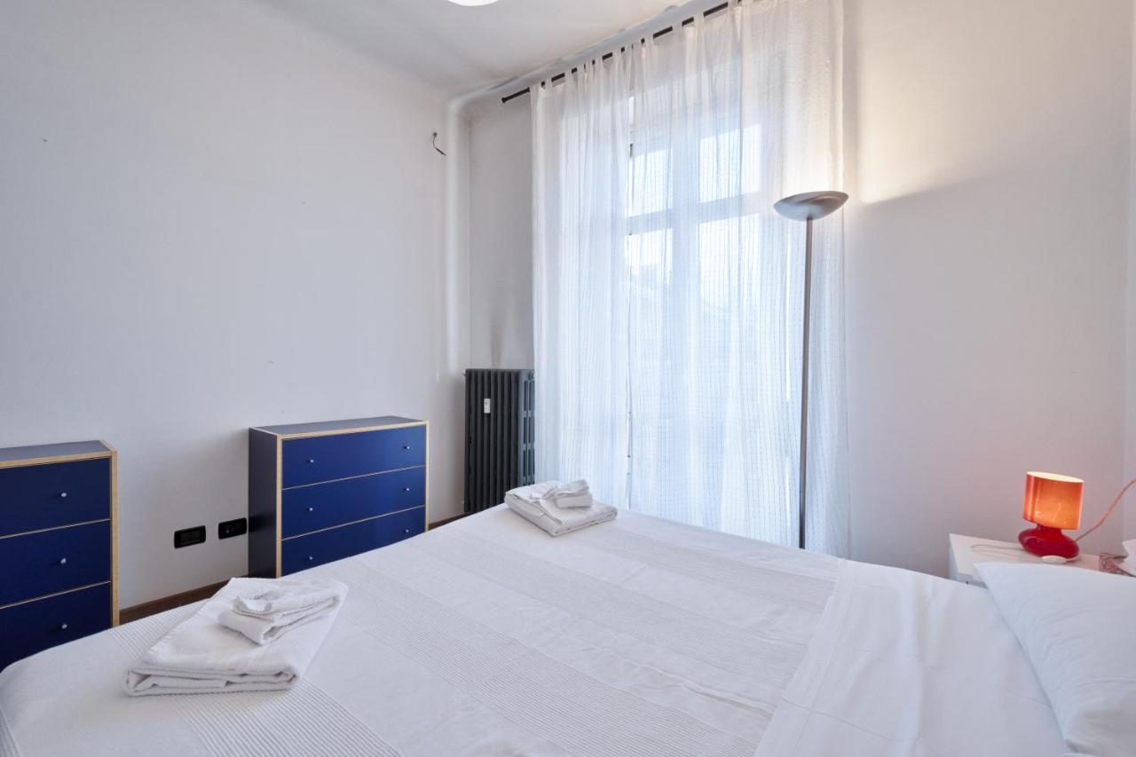 Apartment San Donato Balcony Flat *